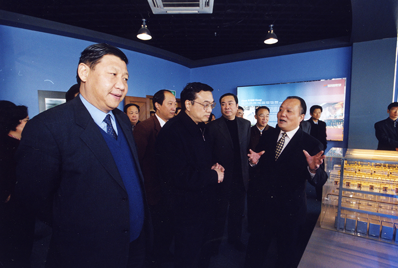 2003年12月，中共中央总书记、国家主席习近平(时任浙江省委书记) ，中共中央政治局原常委、国务院原总理李克强 (时任河南省委书记) 视察企业。